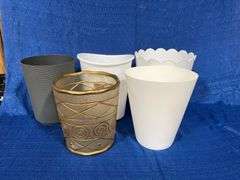 Waste baskets