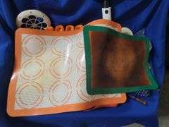 Plastic kitchen ware