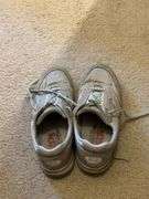 Women’s shoes