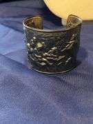 Jewelry box and jewelry