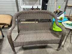 Outdoor loveseat