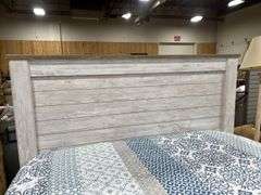 Queen size bed
