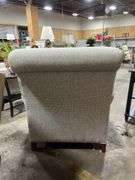 Arm chair
