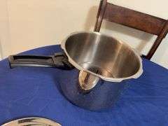 Pressure cooker