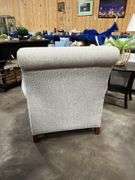Arm chair