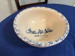 Serving bowls