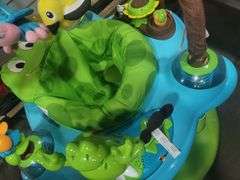 Children's play and booster seat