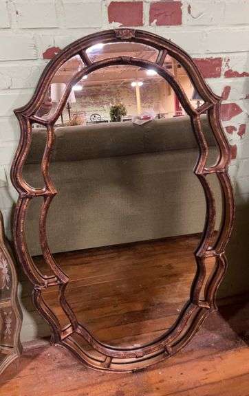 Wall mirror