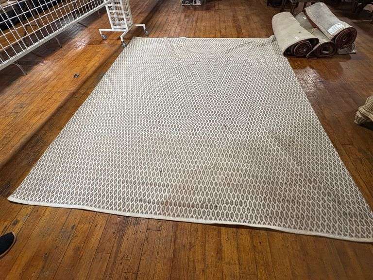 Area rug