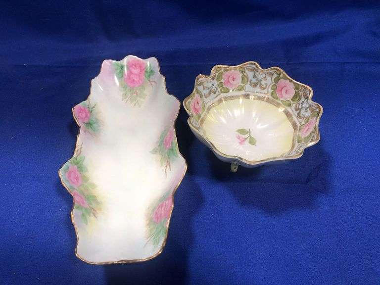 Decorative serving items