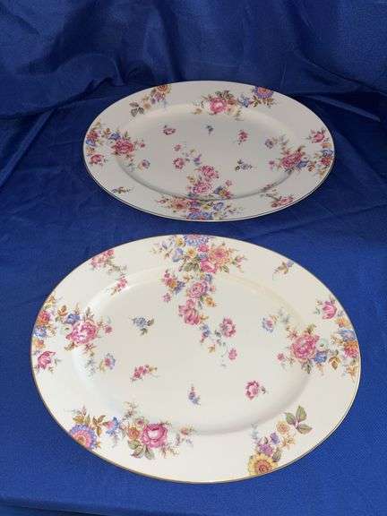 Serving platters