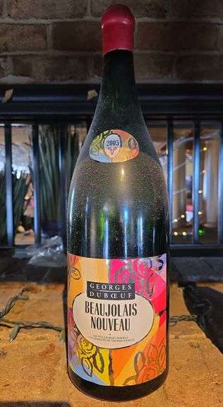 Georges Duboeuf Beaujolais Nouveau 2005 vintage red wine bottle