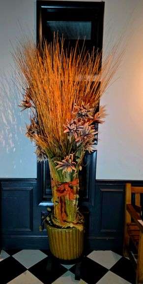 Oversize Artificial Plant Decore