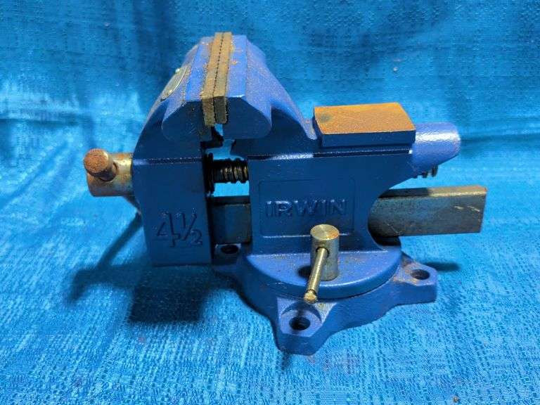 Bench Vise