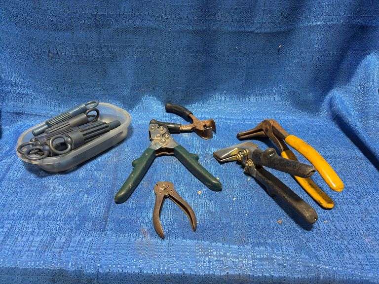 Specialty & Sheet Metal Hand Tools