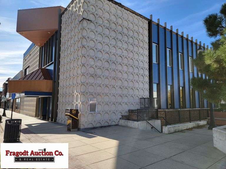 101 South 1st Street, Montevideo, MN 56265.
Gross