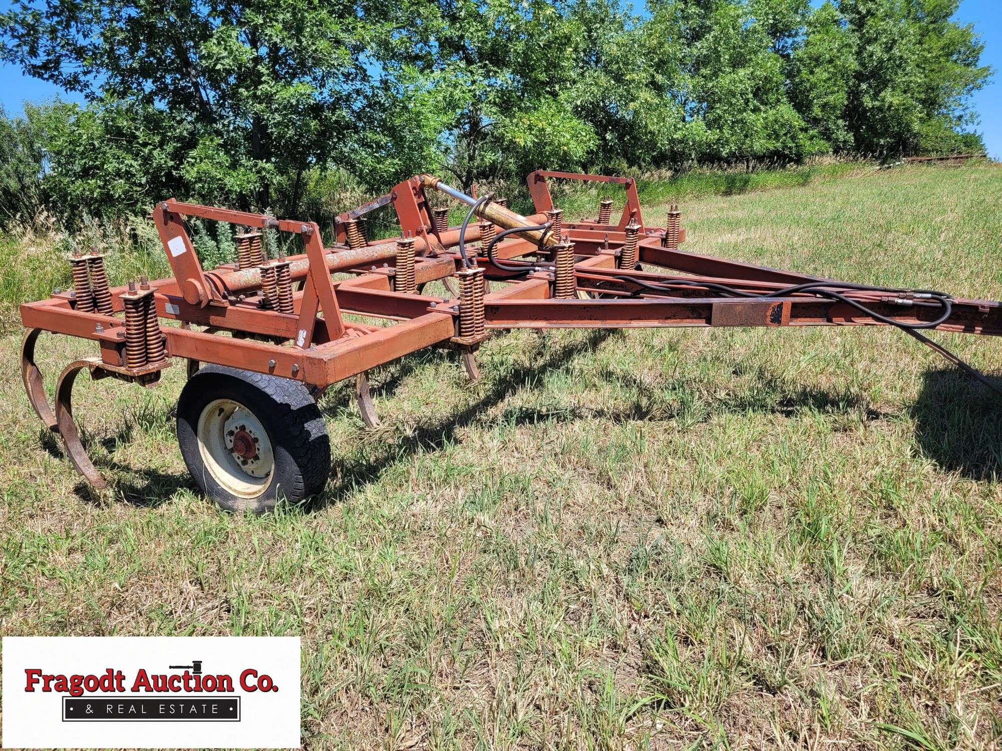Wil-Rich 4800-13 13 ft Tow Behind Chisel Plow in Saint