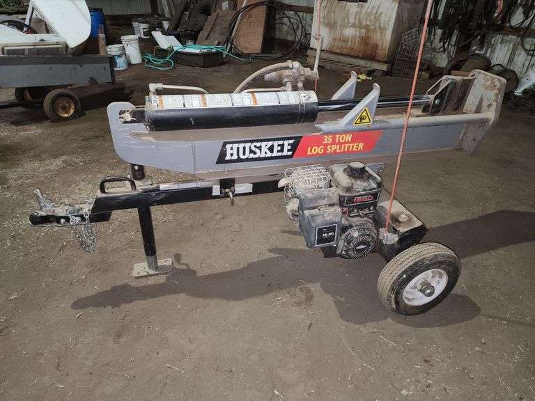 thumbnail image 2 of Carburetor For Huskee 35-Ton Log Splitter With 342cc Briggs & Stratton Engine 2 of 5