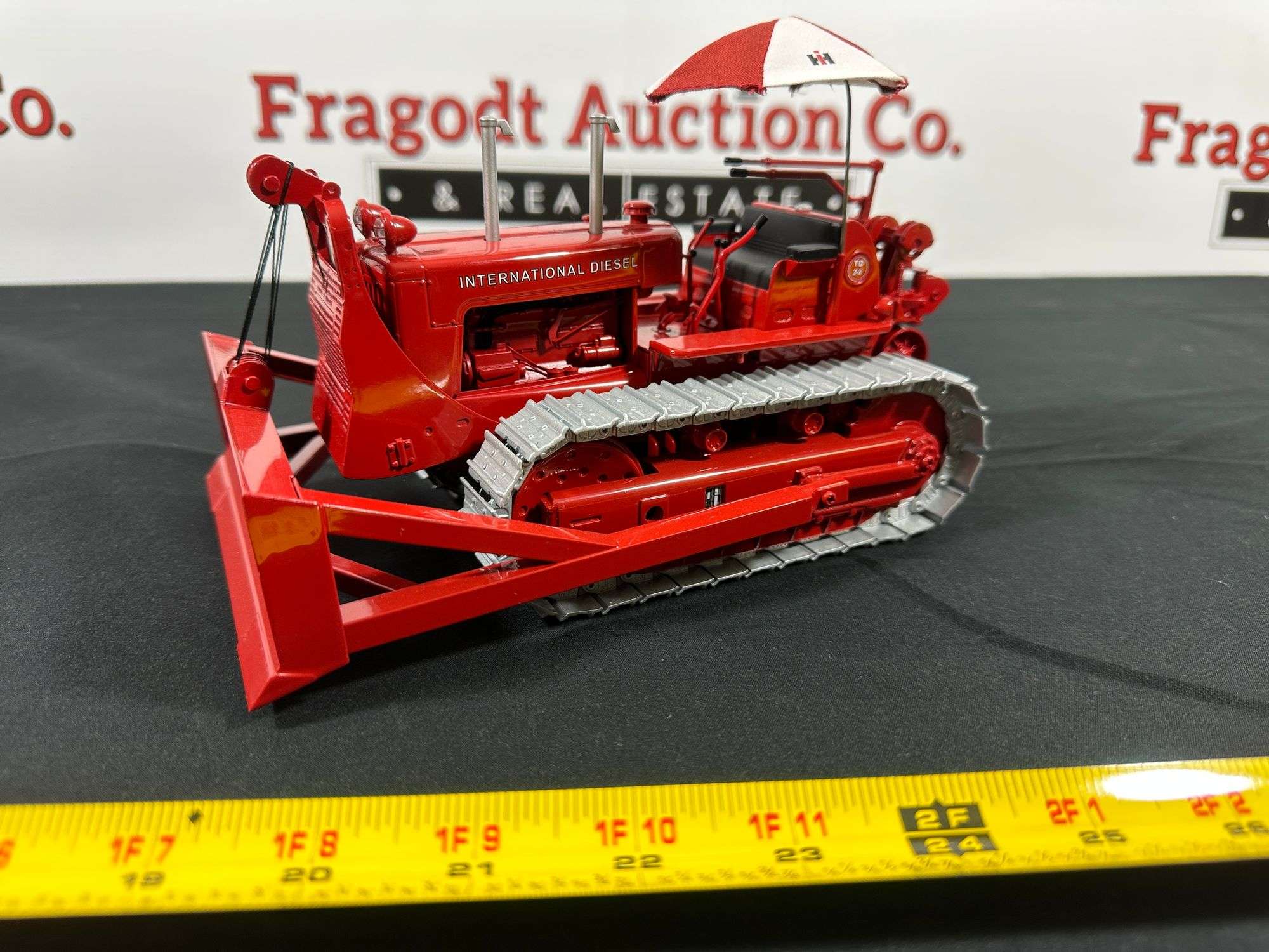 International TD24 Dozer - Fragodt Auction and Real Estate LLC
