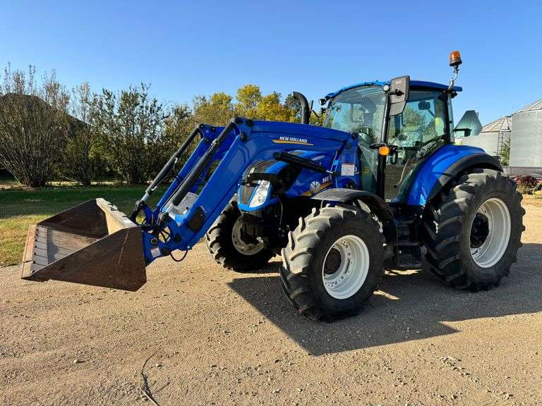 2021 New Holland T5.120 MFWD Tractor, 643 Hours, NH 815LA Loader, Stout 84” Bucket, Quick Attach, Le