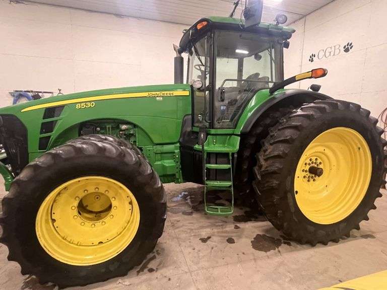 2009 John Deere 8530 MFWD Tractor, 5,763 Hours, IVT Transmission, ILS Suspension, 5 Rear Hydraulics,