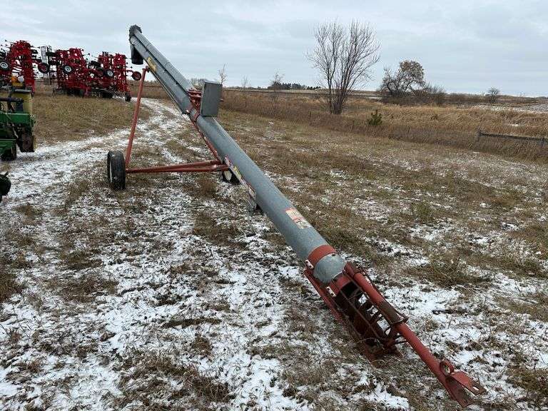 Hutchinson/Mayrath 10” x Approx 30’ Auger with Electric Drive (No Motor), SN: 907305
