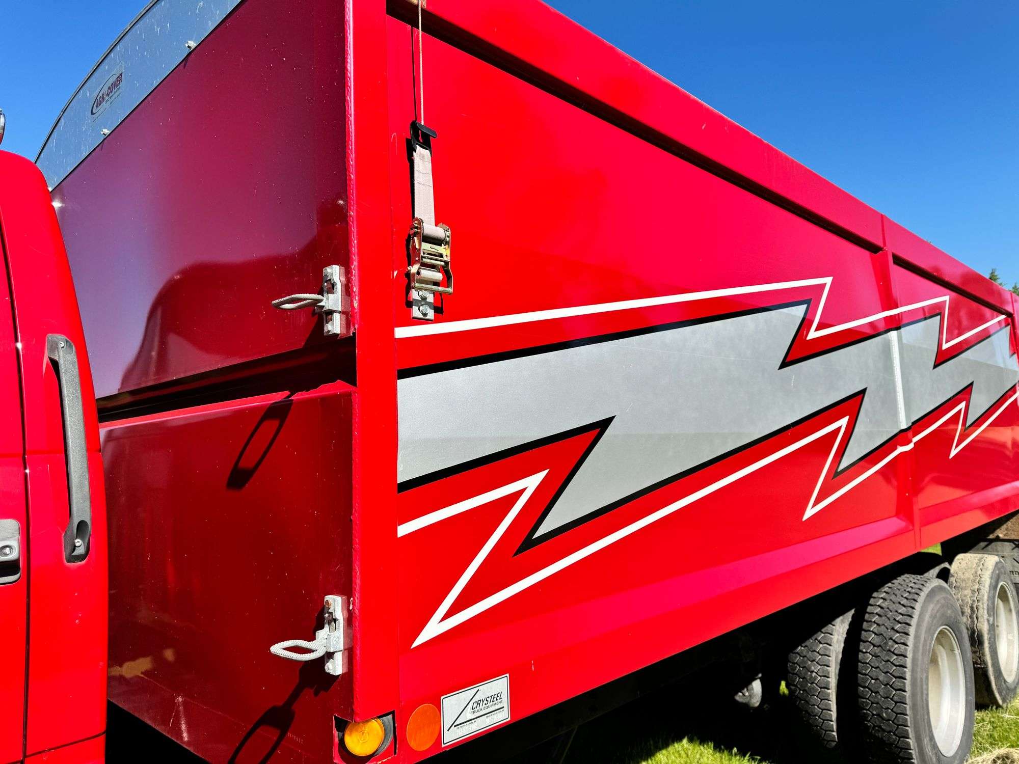 1995 GMC C7000 Topkick Single Axle with Air Lift Tag Grain Truck