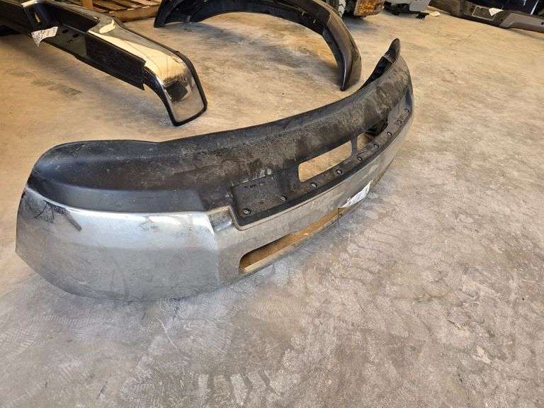 ’16 Ram 2500 Front Bumper