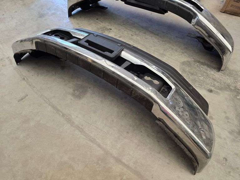 ’19 Ford F-250 Front Bumper, Chrome