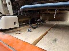 ’08 Chevrolet Silverado Seats, Driver’s, Passenger, Rear Bench and Center Console