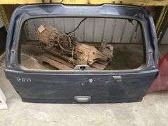 ’02 GMC Denali Lift Gate, and Suburban Lift Gate