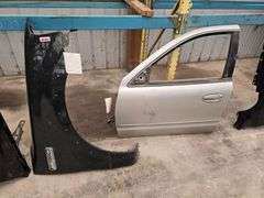 ’06 Ford F-150 Fenders, ’00 Alero Front Drivers Door