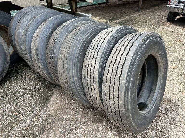 (8) Michelin Recaps, 275/80R24.5, NEW