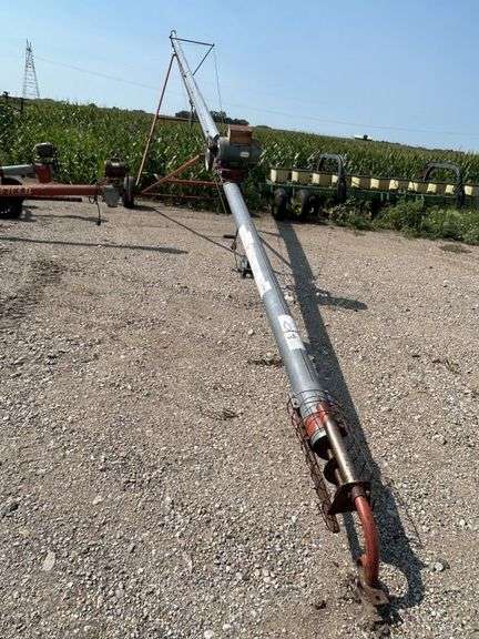 Hutchinson 6”x61’ Auger, 7.5HP Elec Motor, 220V, 50A Plug - Fragodt