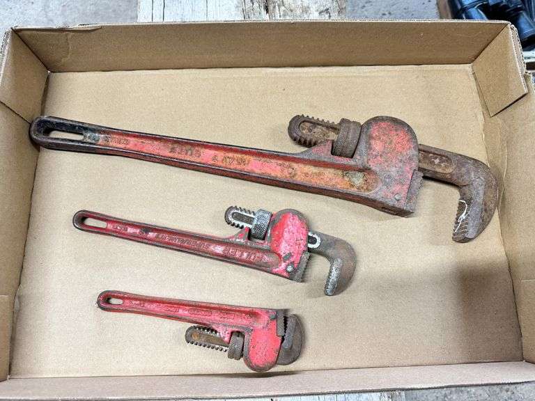 18", 10", 8" Pipe Wrenches
