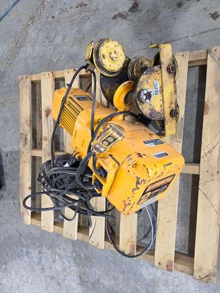 Harrington 2 Ton Electric Hoist, Single Phase with Trolley, Working Order