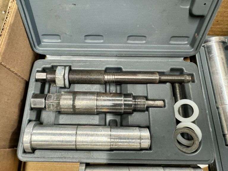 Spark Plug Removal Kits