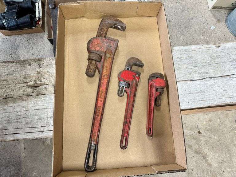 18", 10", 8" Pipe Wrenches