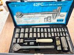 3 Boxes, Sockets and Ratchets