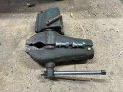 Cole Tool Bench Vise