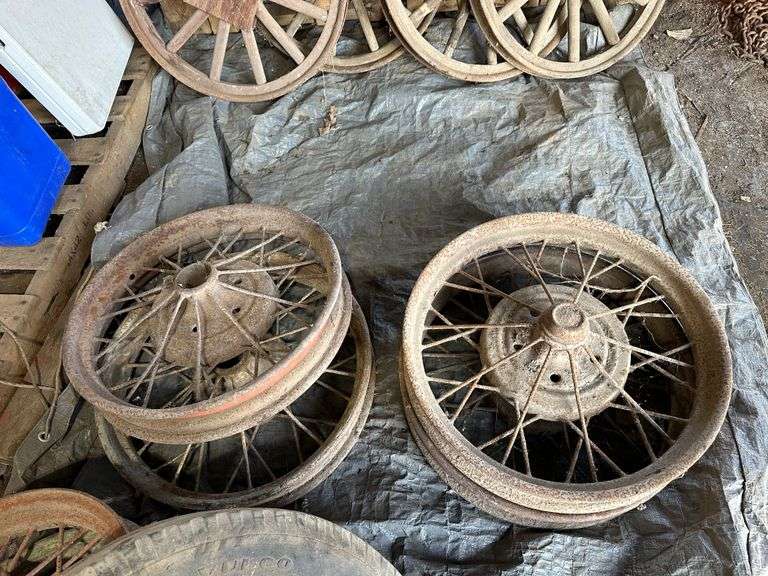 (4) Steel Rims for 1928-29 Model A Ford - Fragodt Auction and Real ...