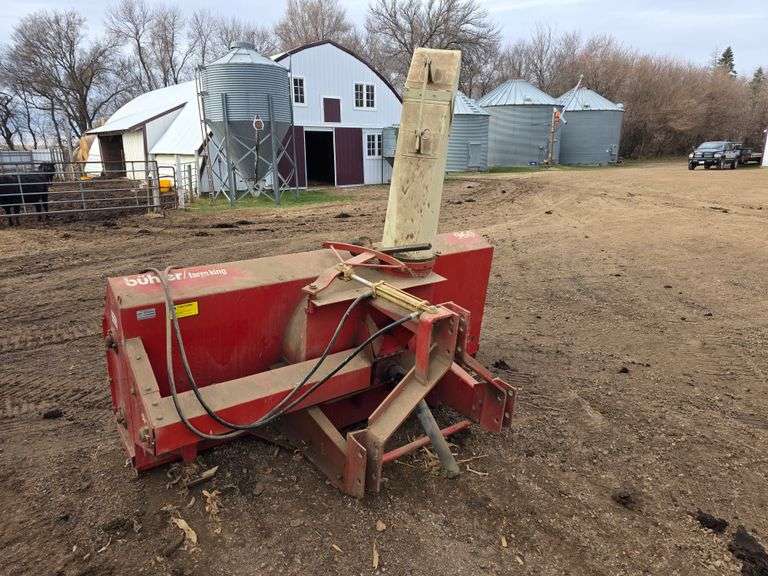 8’ Buhler/Farm King 960 3pt Snow Blower, Hydraulic Spout Rotate, 540 PTO, Double Auger, Model: Y9600