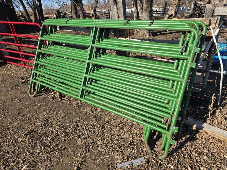 (6) HW Brand 10’ Corral Panels