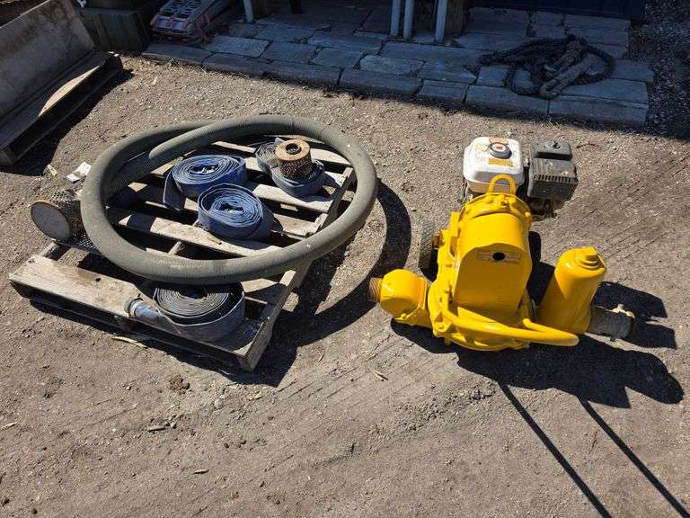 Honda GX120 4.0 Motor and Diaphragm Pump with 400’ of 3” Discharge and Suction Hose, Good Starting E