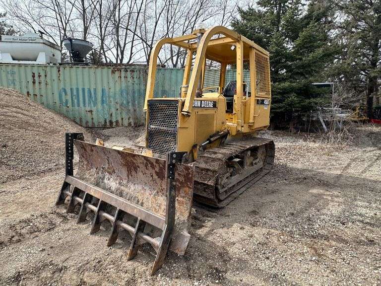 John Deere 450G Dozer, 6,604 Hours, Root Rake on Front of Blade, 6 Way ...