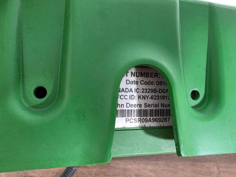 Starfire 3000 Receiver SN: PCGT3TA452452 with RTK Radio SN: PCSR09A969287