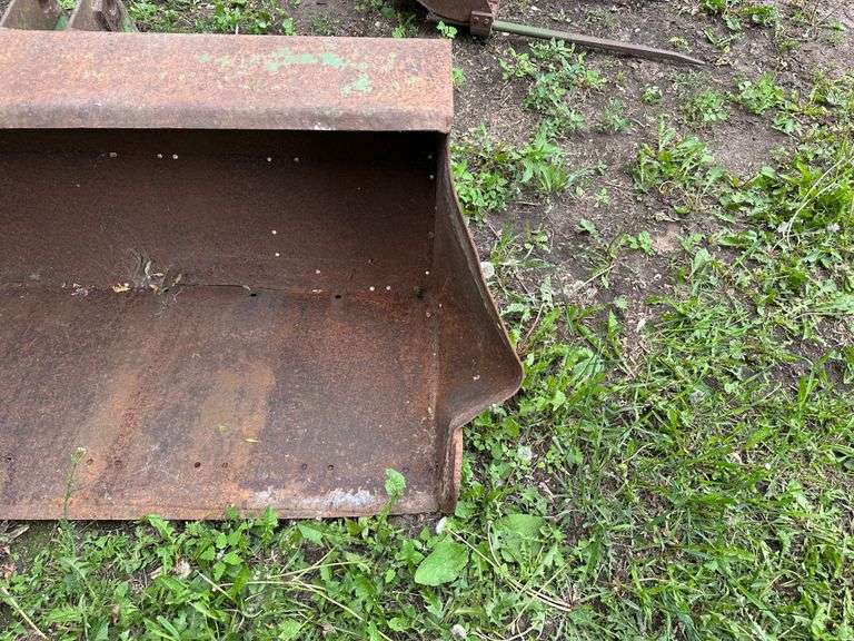 7’ Bucket for John Deere Loader, Needs Work