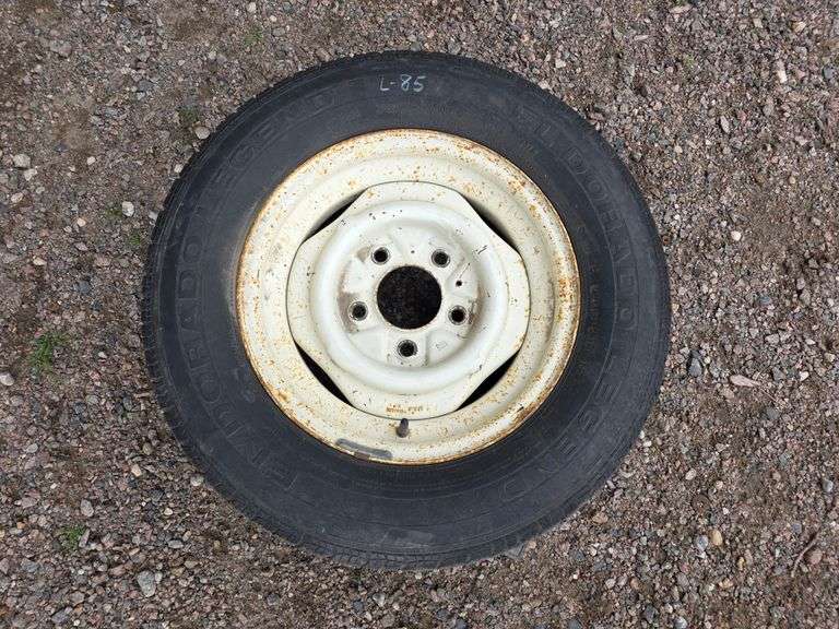 205/70R15 Tire on 5 Bolt Rim