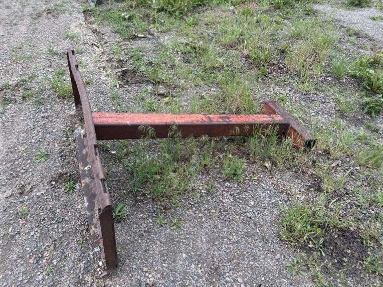 52” Jib on Skidloader QT Plate