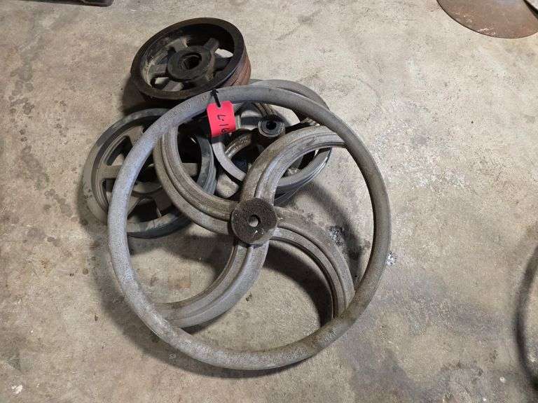 5 Assorted Belt Pulleys